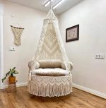 Queen Dolna 38” Size white Colour With Fellow - Image 2